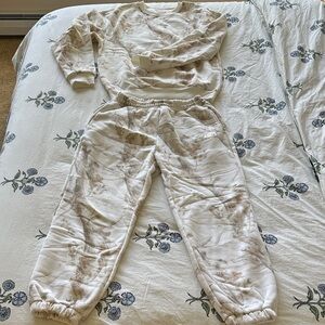 Comfrt Matching Camo Crew & Joggers